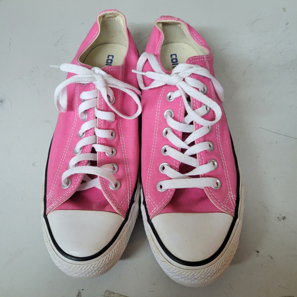Converse Chuck Taylor All Star Low Top Pink Canvas Sneakers 137254F Mens 9